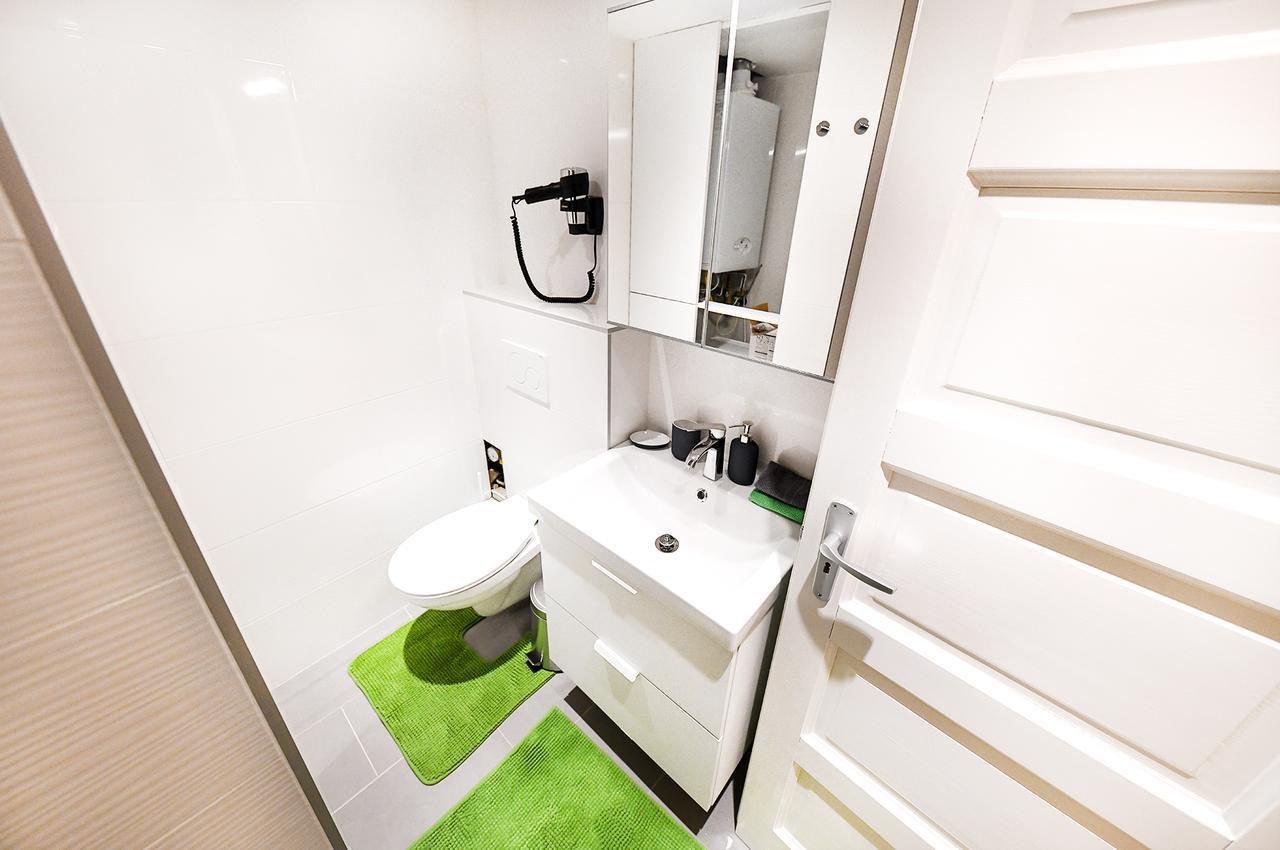 D.Five Downtown Forest Apartment Budapest Esterno foto