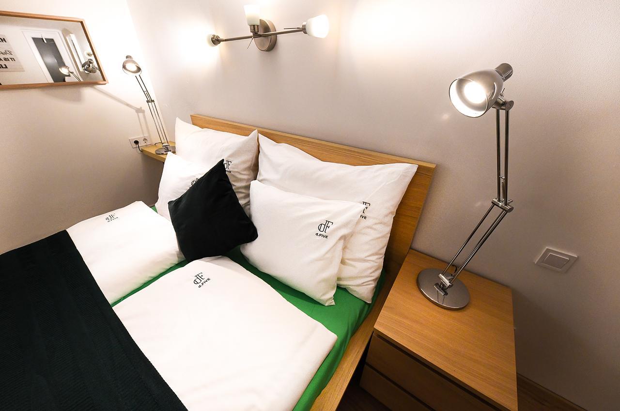 D.Five Downtown Forest Apartment Budapest Esterno foto