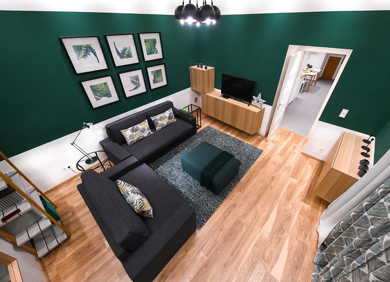 D.Five Downtown Forest Apartment Budapest Esterno foto